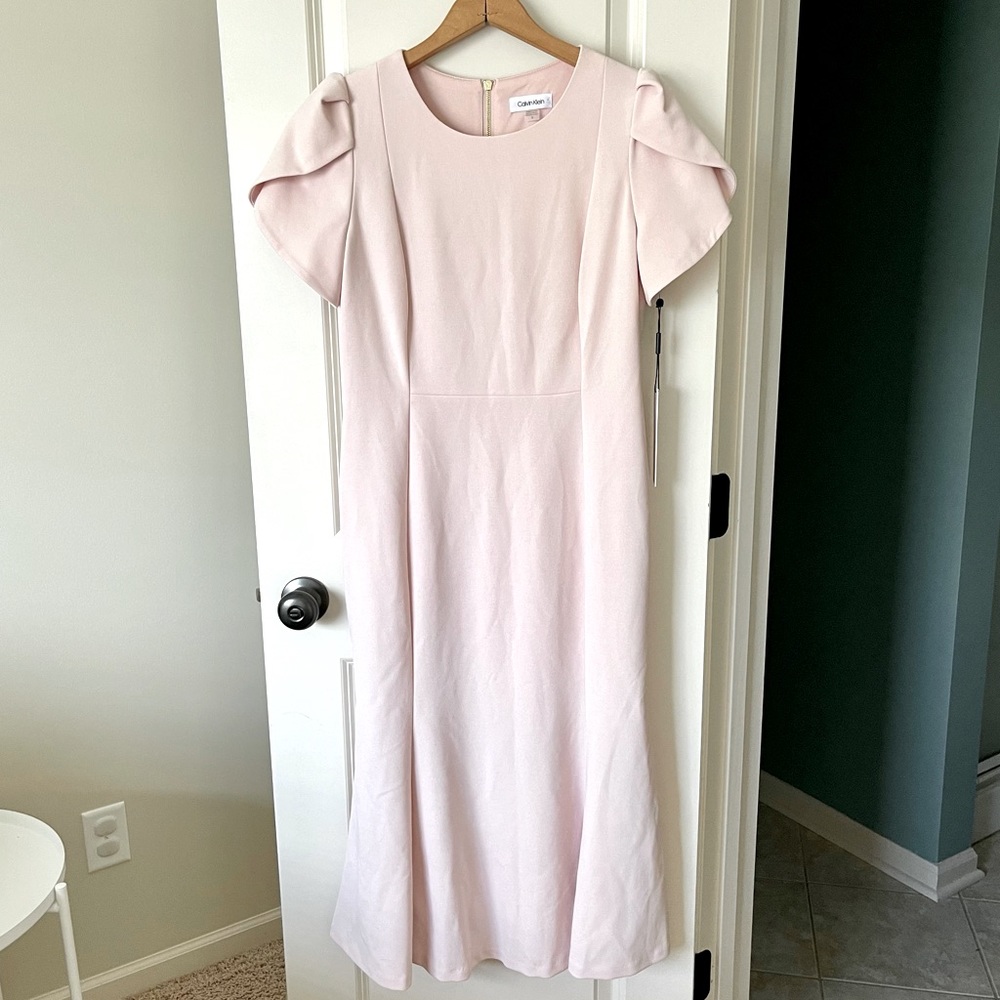 NWT Calvin Klein Blush Pink Tulip Sleeve Midi Dress